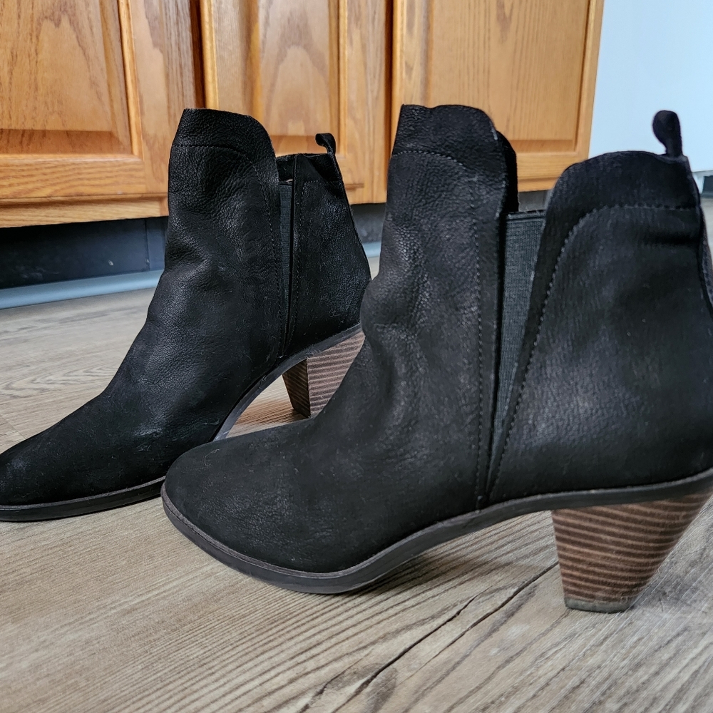 Lucky Brand Ankle Boots W7.5